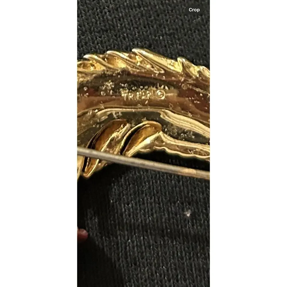 Vintage Gold‎ Tone Feather Brooch Pin with Faux Pearls